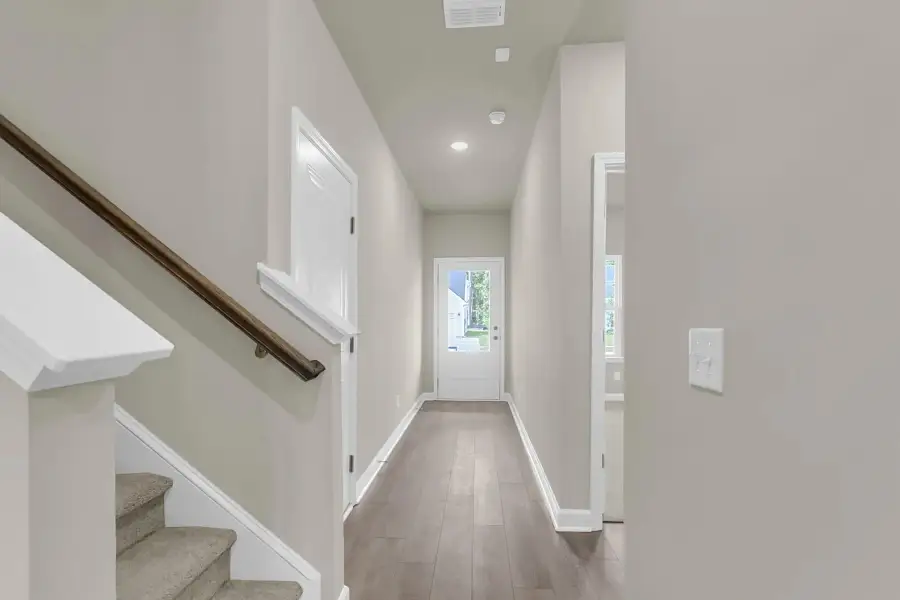Similar Palmetto floorplan with Artisan Collection - Features and finishes may vary