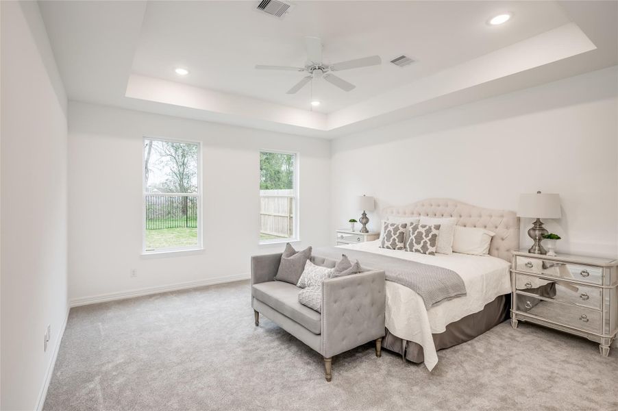 Furnished interior view inside a new home in , Missouri City (Image 8).