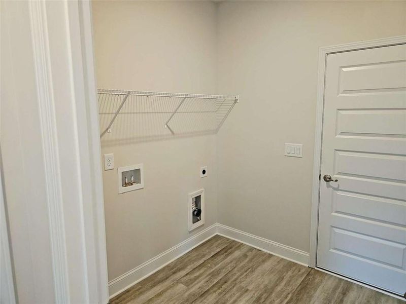 Spacious, unfurnished interior of a new home in Park Place, Bowdon (Image 12). Spacious, unfurnished interior of a new home in Park Place, Bowdon (Image 12).