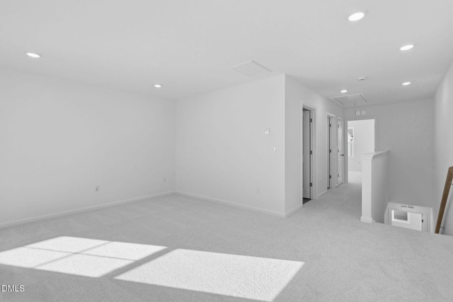 SUN_ElmGrove_Pic_Jackson_QMI_21_Great_1o SUN_ElmGrove_Pic_Jackson_QMI_21_Great_1o