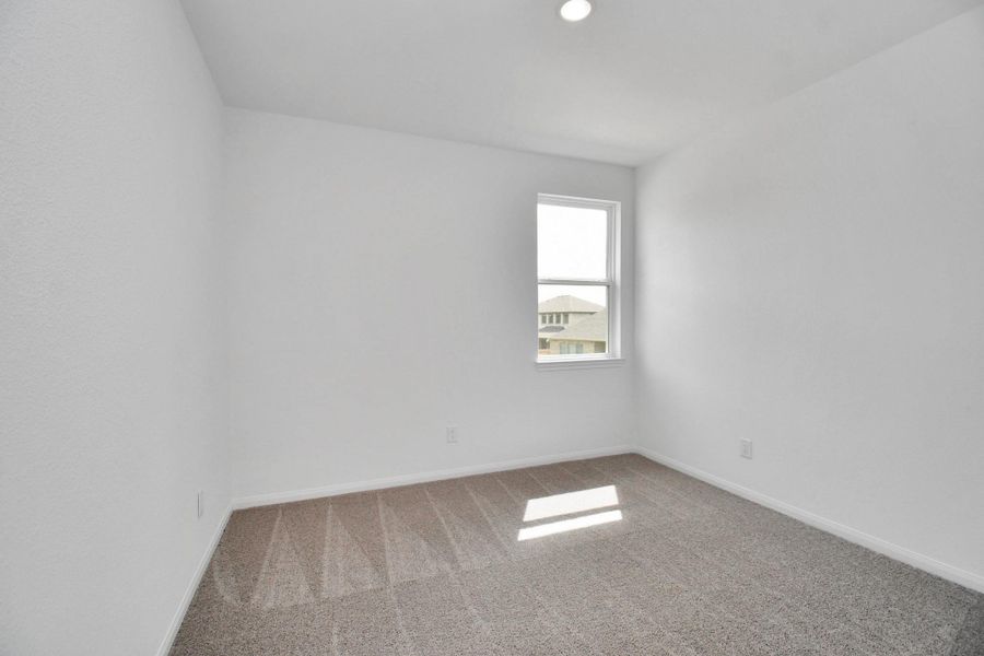 Spacious, unfurnished interior of a new home in Elyson, Katy (Image 30).