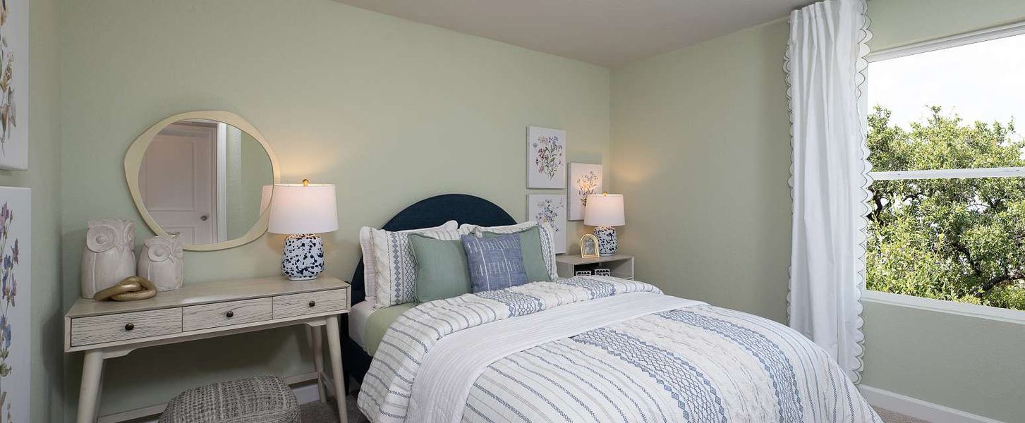 Representative furnished interior of a home built from the Wyatt by Ashton Woods in Hennersby Hollow, San Antonio (Image 13).