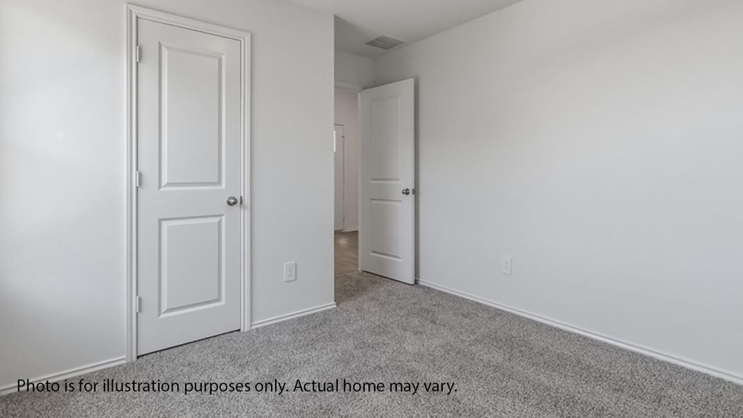 Spacious, unfurnished interior of a new home in Marigold, Uhland (Image 18).