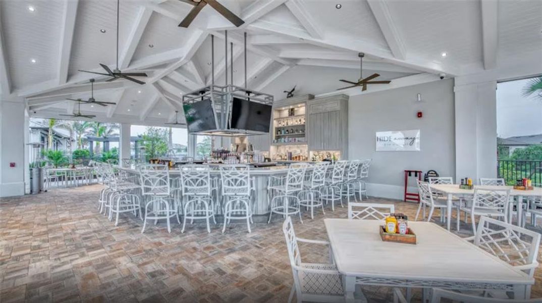 Community amenities in , Nokomis (Image 56).