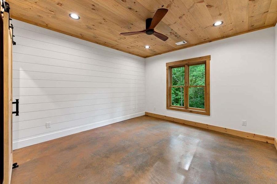 Spacious, unfurnished interior of a new home in , Mineral Bluff (Image 73). Spacious, unfurnished interior of a new home in , Mineral Bluff (Image 73).