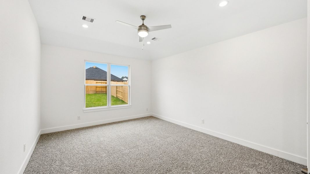 Spacious, unfurnished interior of a new home in Mill Creek Estates, Magnolia (Image 20).