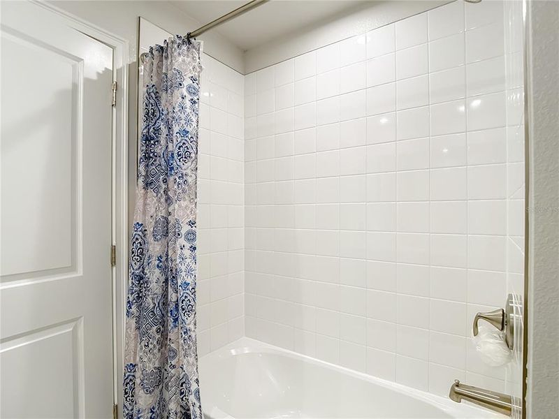 Close-up of interior finishes inside a home in , Lutz (Image 21).