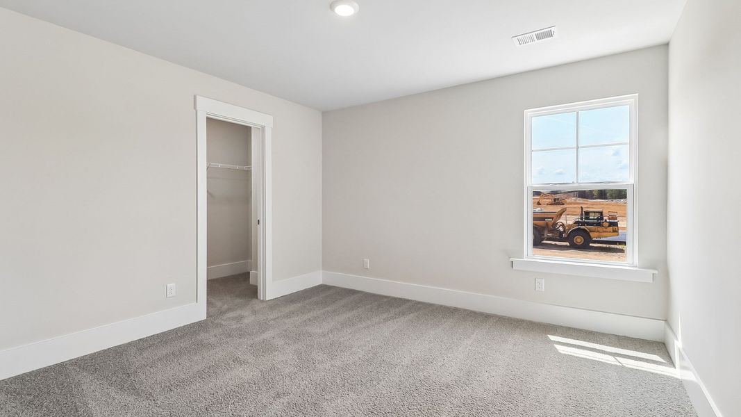 Spacious, unfurnished interior of a new home in Shell Pointe, Gilbert (Image 28).