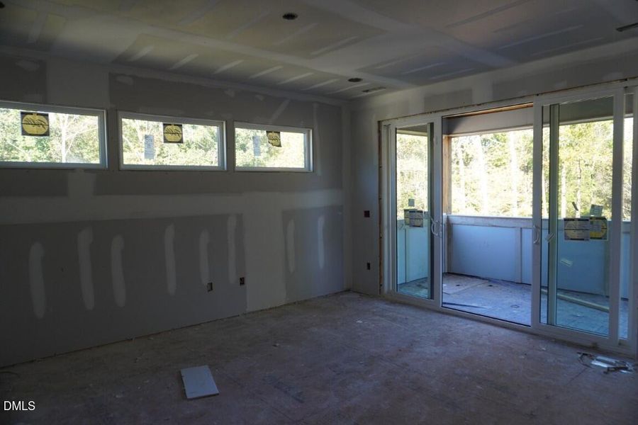 DSC00864 (Medium) DSC00864 (Medium)