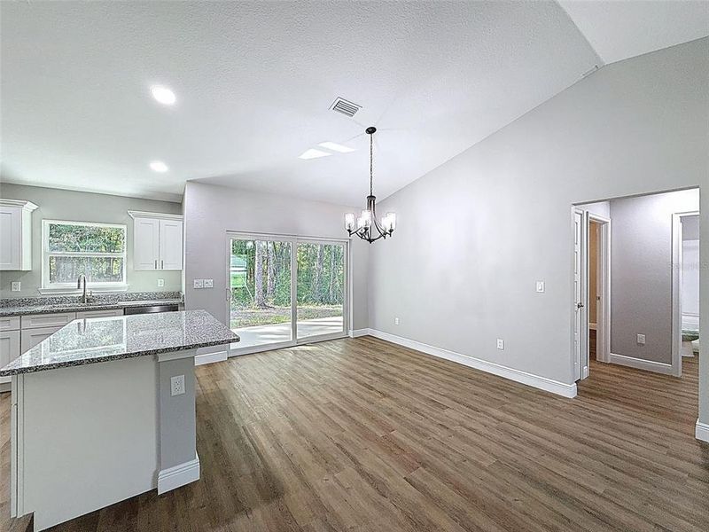 Furnished interior view inside a new home in , Dunnellon (Image 17).