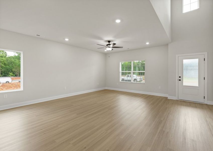 The open and bright living area