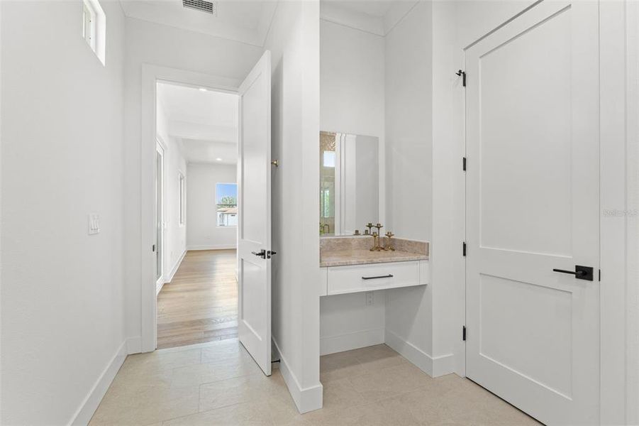 Furnished interior view inside a new home in , Tampa (Image 16).