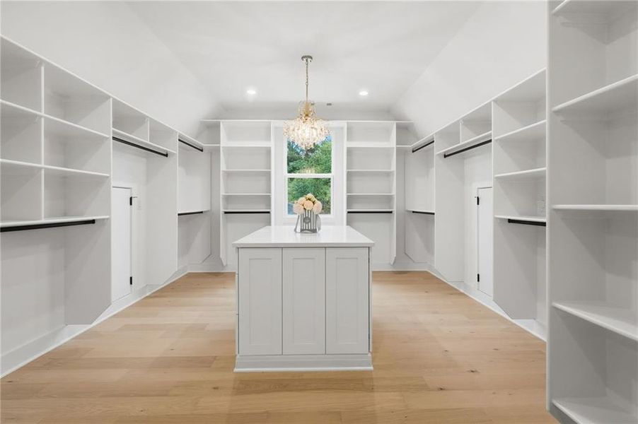 Furnished interior view inside a new home in , Jefferson (Image 20).