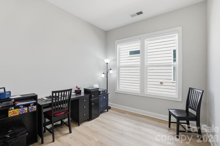 Office/Flex Room