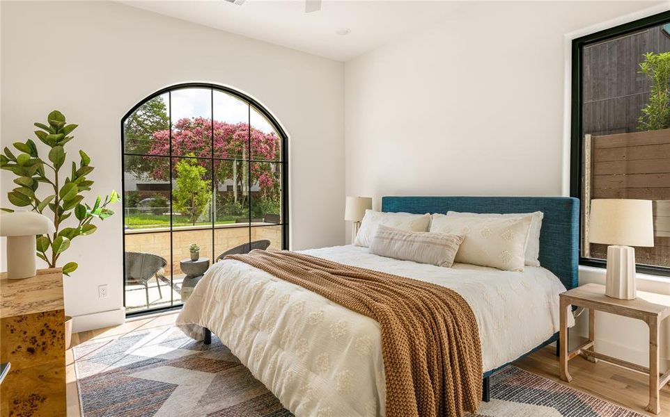 Furnished interior view inside a new home in , Dallas (Image 4).