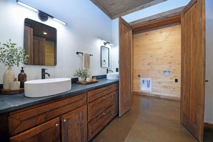 Furnished interior view inside a new home in , Blue Ridge (Image 6). Furnished interior view inside a new home in , Blue Ridge (Image 6).