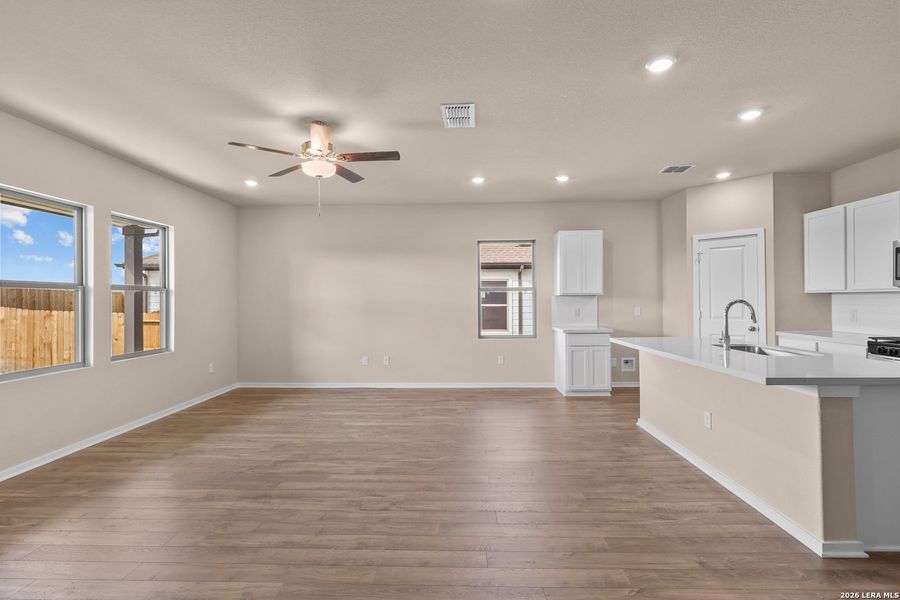 Spacious, unfurnished interior of a new home in Garden Grove, San Antonio (Image 26). Spacious, unfurnished interior of a new home in Garden Grove, San Antonio (Image 26).