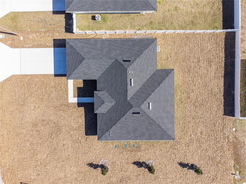 Exterior details and patio area of a home in , Deltona (Image 32).