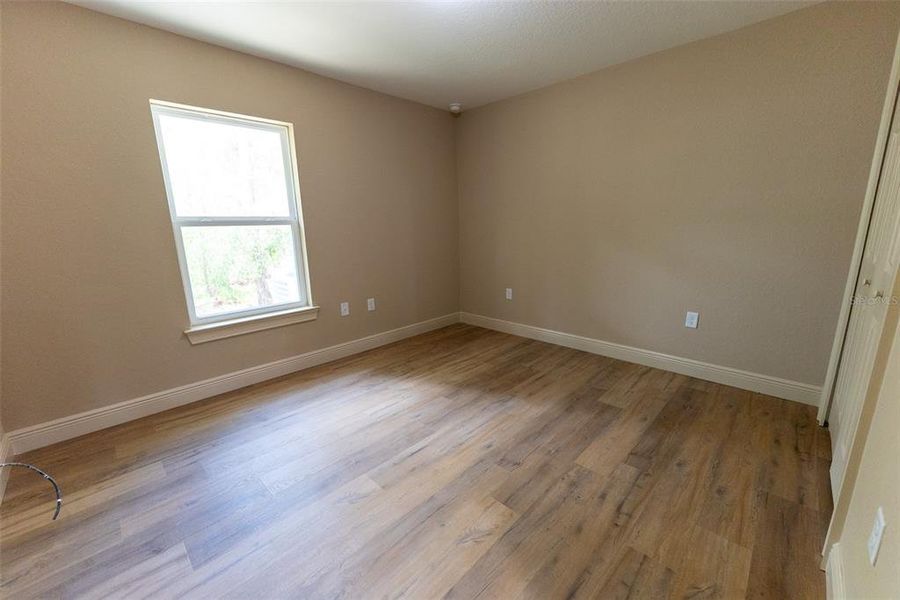 Spacious, unfurnished interior of a new home in Marion Oaks, Ocala (Image 30).