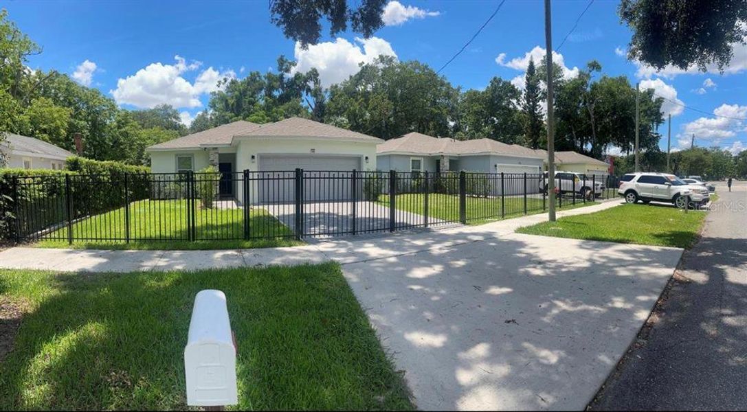 Community amenities in , Orlando (Image 8).