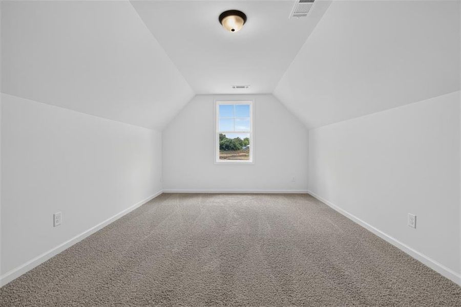 Spacious, unfurnished interior of a new home in , Athens (Image 34).