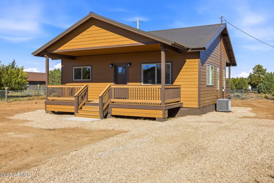 2224MeadowLn-HeberOvergaard-AZ-1