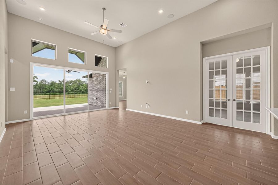 Spacious, unfurnished interior of a new home in , Richmond (Image 43).