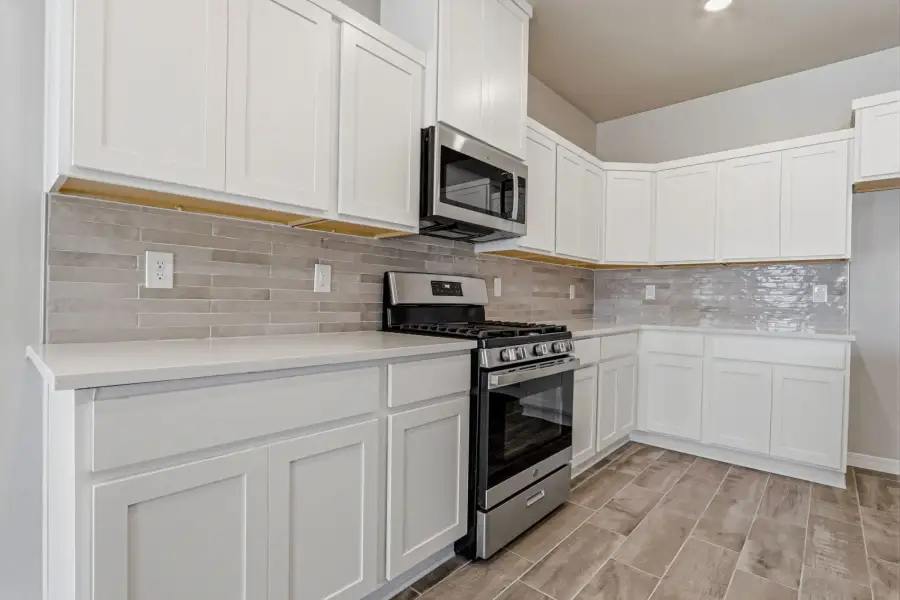 Furnished interior view inside a new home in Paseo del Este, El Paso (Image 30). Furnished interior view inside a new home in Paseo del Este, El Paso (Image 30).