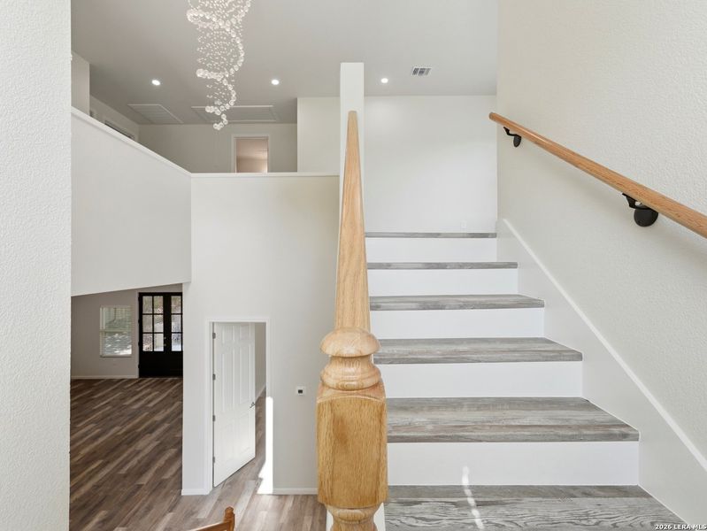 Spacious, unfurnished interior of a new home in , San Antonio (Image 22).