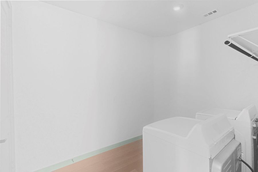 Spacious, unfurnished interior of a new home in Westland Ranch 50' Homesites, League City (Image 26).