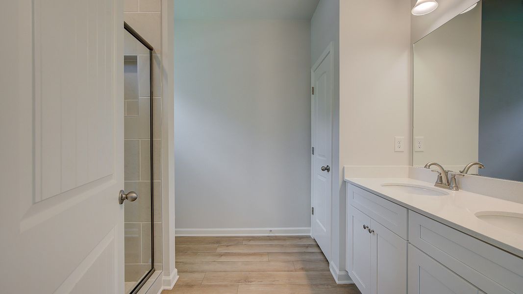 Representative furnished interior of a home built from the Grable by DRB Homes in Daybreak, Newnan (Image 21).