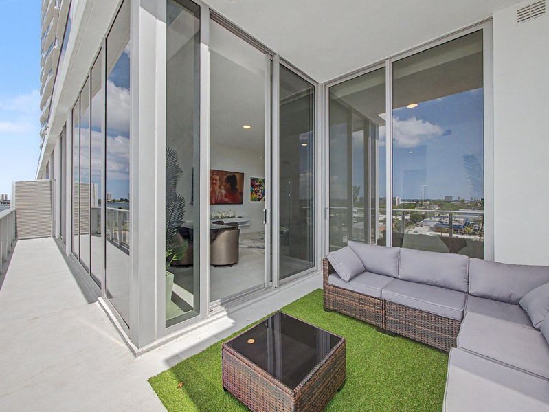 21-web-or-mls-043 21-web-or-mls-043