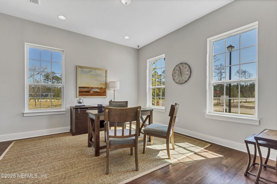 Furnished interior view inside a new home in , Green Cove Springs (Image 10).