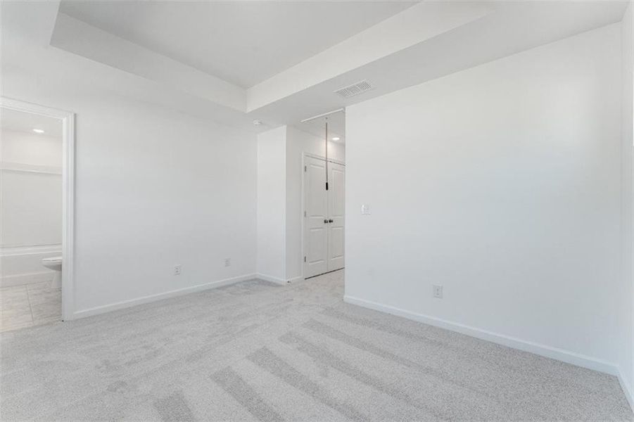 Spacious, unfurnished interior of a new home in Somerset at Veterans Memorial, Mableton (Image 23).