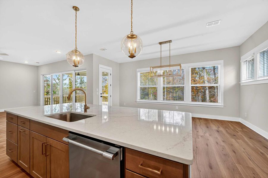 The Savannah - Kitchen The Savannah - Kitchen