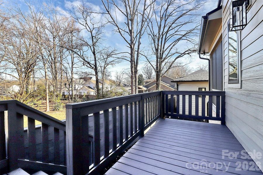 Exterior details and patio area of a home in , Charlotte (Image 27).