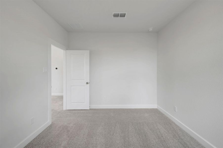 Spacious, unfurnished interior of a new home in Sienna - Landmark Row Collection, Missouri City (Image 26). Spacious, unfurnished interior of a new home in Sienna - Landmark Row Collection, Missouri City (Image 26).