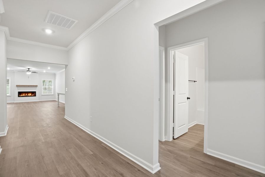 Representative unfurnished interior of a home built from the Hawthorne Select M by McGuinn Homes in Broadway Lake, Anderson (Image 12). Representative unfurnished interior of a home built from the Hawthorne Select M by McGuinn Homes in Broadway Lake, Anderson (Image 12).