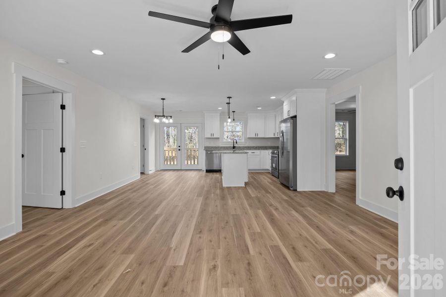 Spacious, unfurnished interior of a new home in , Salisbury (Image 12).