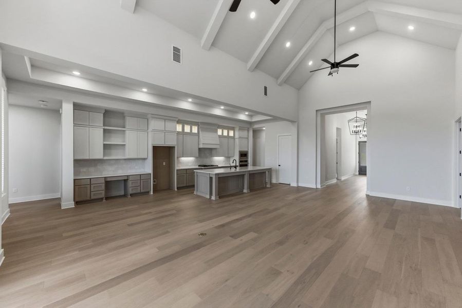Spacious, unfurnished interior of a new home in Parkside On The River, Georgetown (Image 19).