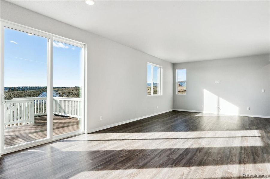 Spacious, unfurnished interior of a new home in Bradley Heights, Colorado Springs (Image 17).