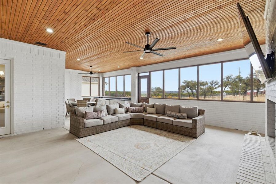 Exterior details and patio area of a home in , Stephenville (Image 3). Exterior details and patio area of a home in , Stephenville (Image 3).