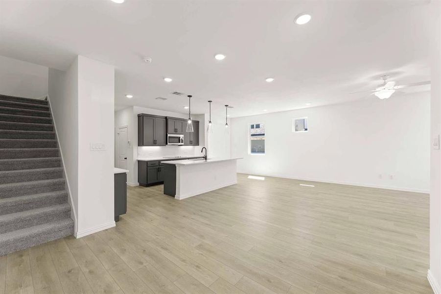 Spacious, unfurnished interior of a new home in Sereno Oaks at Buckner Terrace, Dallas (Image 19). Spacious, unfurnished interior of a new home in Sereno Oaks at Buckner Terrace, Dallas (Image 19).