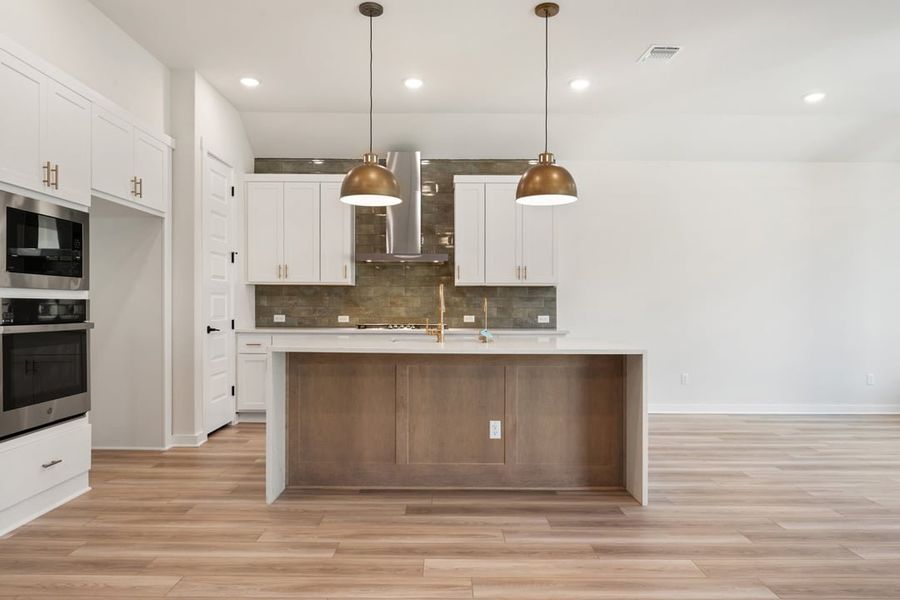Furnished interior view inside a new home in Park Collection at Lariat, Liberty Hill (Image 10).