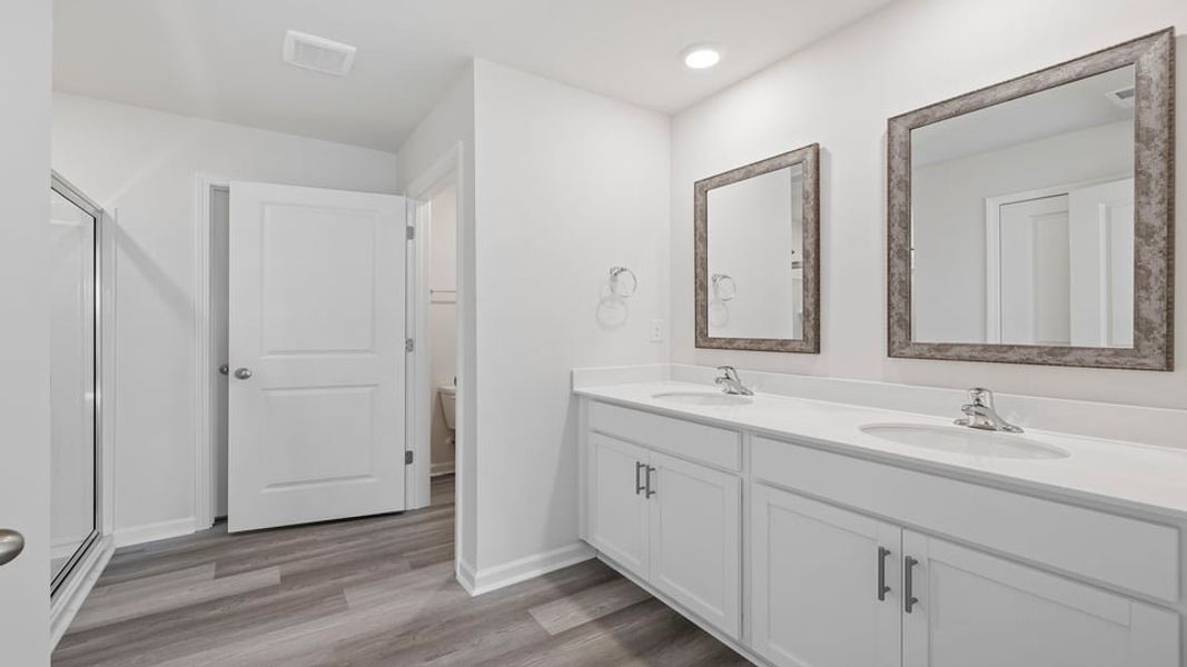 Furnished interior view inside a new home in Cedar Gap, Fountain Inn (Image 11).