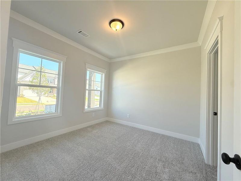 Spacious, unfurnished interior of a new home in , Gainesville (Image 16).