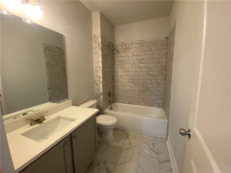 Furnished interior view inside a new home in , Jefferson (Image 8).