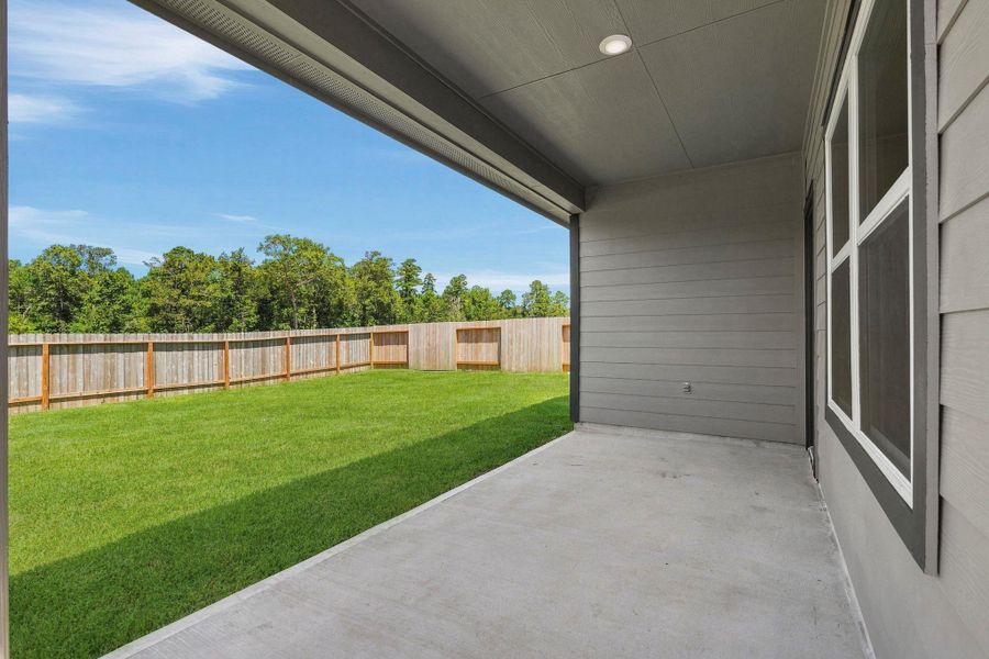 Exterior details and patio area of a home in Chapel Lakes, Montgomery (Image 17). Exterior details and patio area of a home in Chapel Lakes, Montgomery (Image 17).