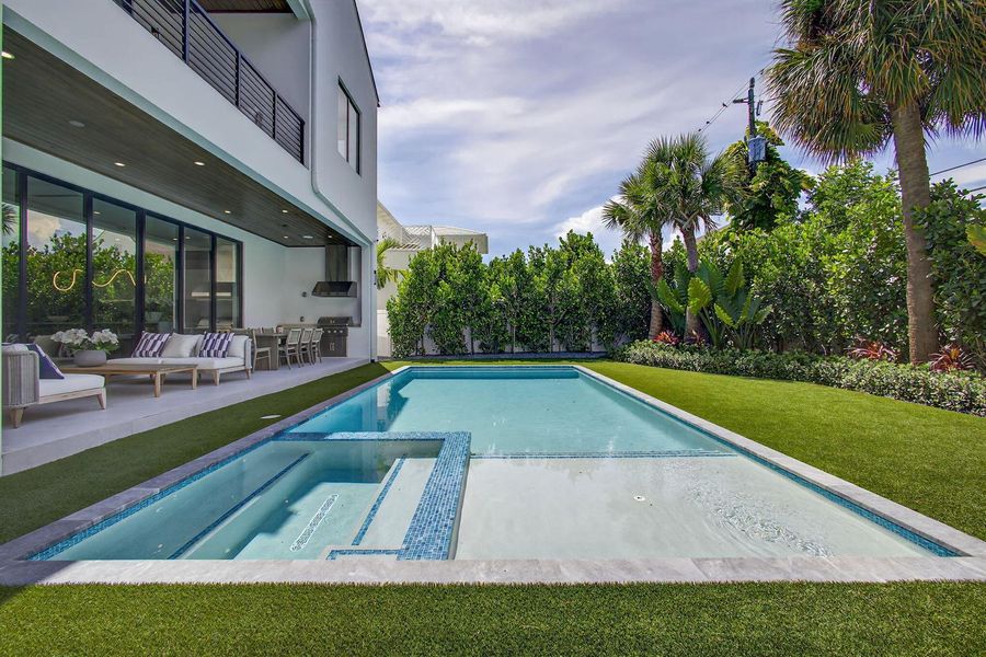 Pool Pool