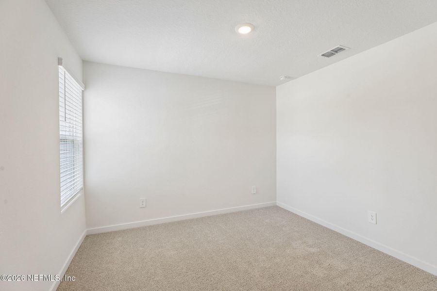 Spacious, unfurnished interior of a new home in Parkside at Shearwater, St. Augustine (Image 25).